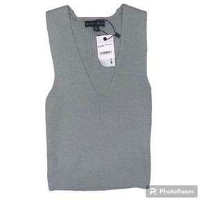 MIOU MUSE |Size: Women’s M | Color: Teal, Green |Type:Sleeveless Shirt , Tee
